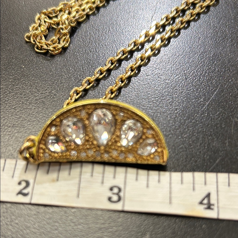 Ann Tylor Gold lemon ๐ Crescent Pendant Necklace - Picture 6 of 8